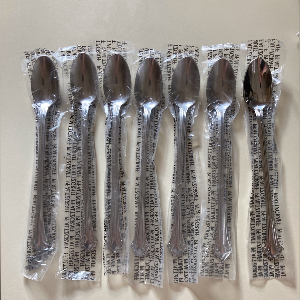 Pfaltzgraff Meridian 18/0 Stainless Iced Tea /Ice Cream Spoons (7)-Discontinued